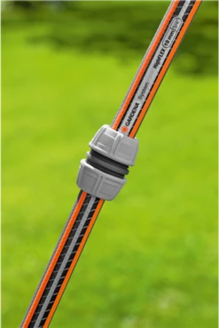 Gardena 19mm Maxi-Flo Hose Joiner/Repairer 7 Gardena 19mm Maxi-Flo Hose Joiner/Repairer -AU Garden Supplies Sales 2024 Gardena Maxi Flo Hose Joiner Repairer for 19mm Hose 2 52716.1707262899